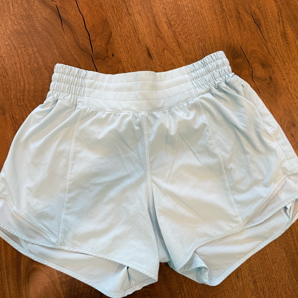 Lululemon Athletica Light Blue Shorts Size 6 $20